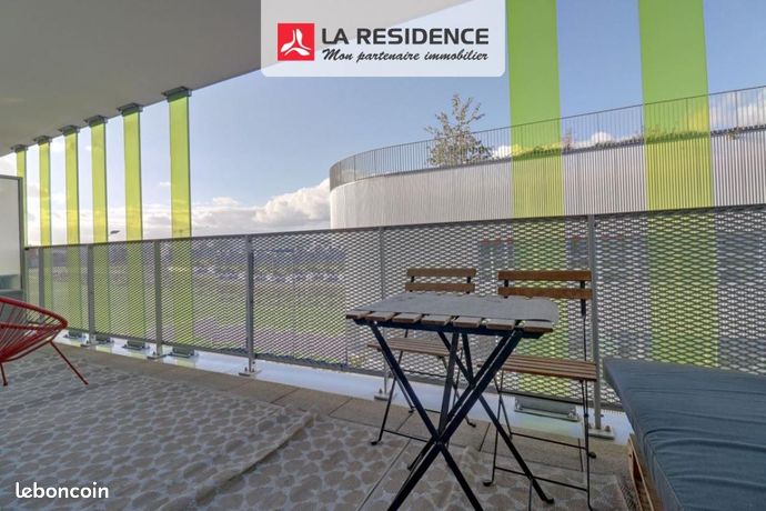 https://img.leboncoin.fr/api/v1/lbcpb1/images/e8/54/30/e854308010fc716668daa7c11b87ae6d84b59204.jpg?rule=ad-image