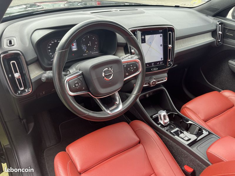 Volvo XC40 D3 ADBLUE AWD 150CH INSCRIPTION GEARTRONIC 8 (image 2)