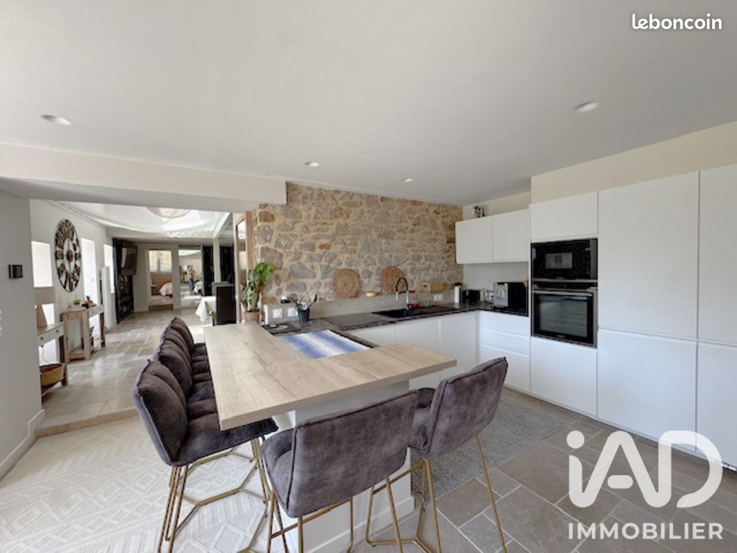 Maison 6 pièces 182 m² · à Guérande · 182 m² · 567 000 €