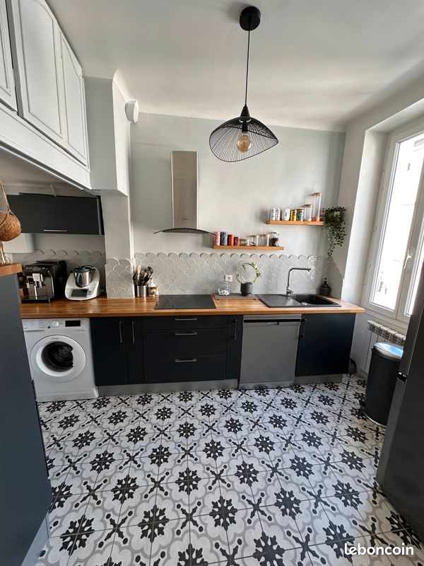 Appartement 3 pièces 62 m² · à Marseille · 62 m² · 1 125 €