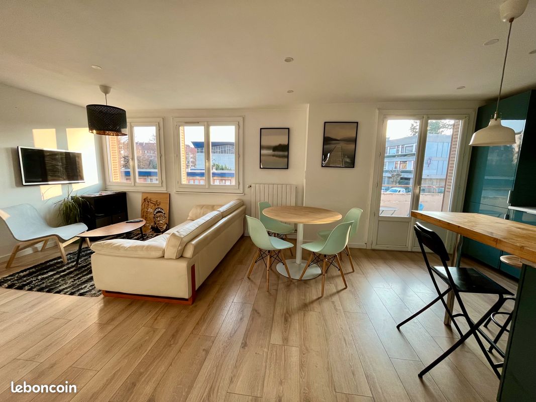 Appartement 3 pièces 55 m² · à Annecy · 55 m² · 1 200 €/mois
