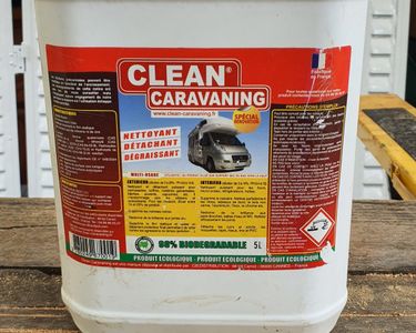 Clean Caravaning - produit nettoyant camping-car, caravane - 1 litre