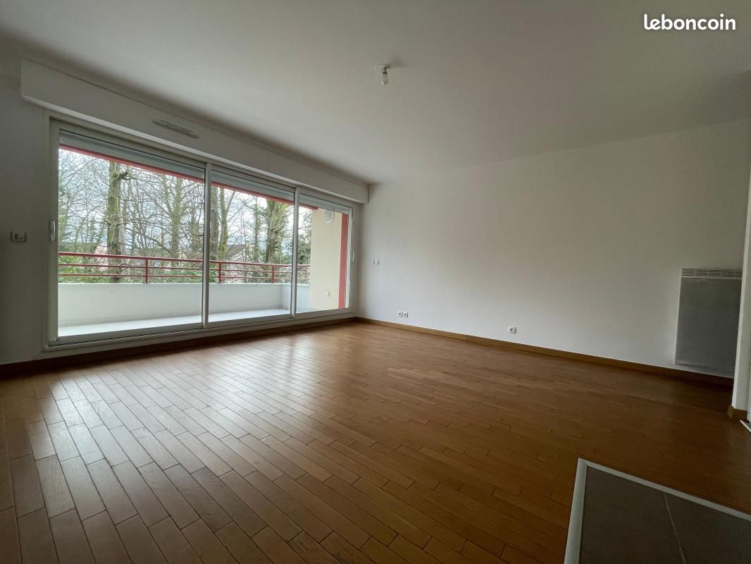 Appartement 1 pièce 37 m² · au Plessis-Trévise · 37 m² · 730 €/mois