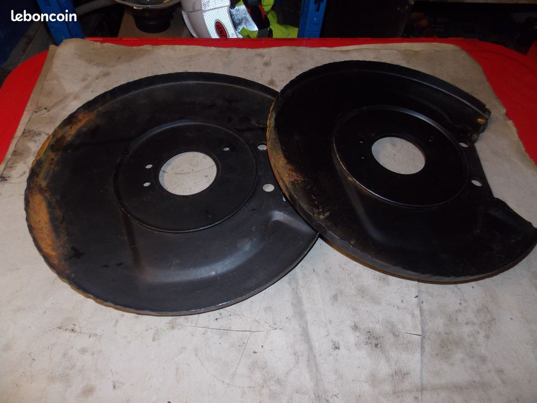 Flasque (tôle) de protection disque avant VW 12/1300 Cox (image 1)