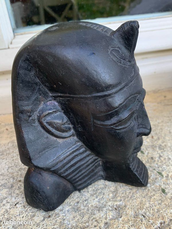 Statue de pharaon égyptien (image 5)