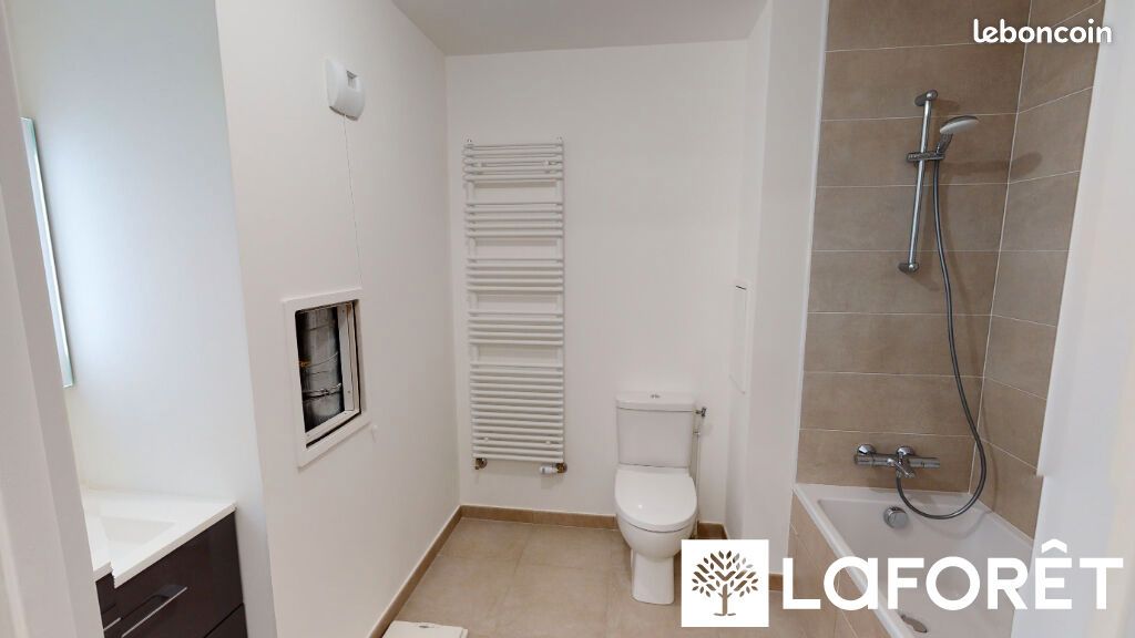 Appartement a louer rueil-malmaison - 3 pièce(s) - 65 m2 - Surfyn