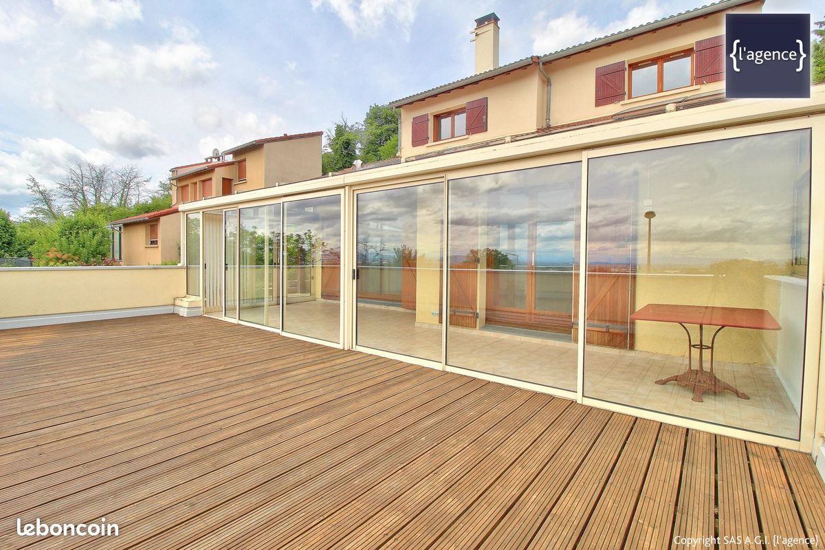 Maison 6 pièces 115 m² · à Châteaugay · 115 m² · 271 900 €