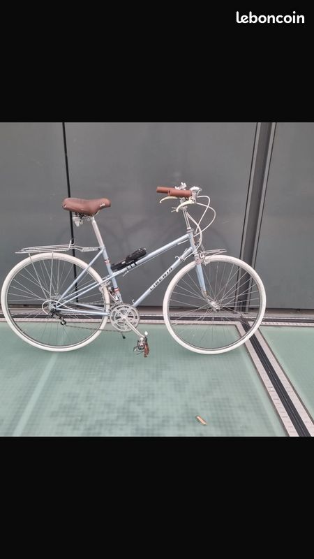 Vélo vintage entièrement rénové (image 11)
