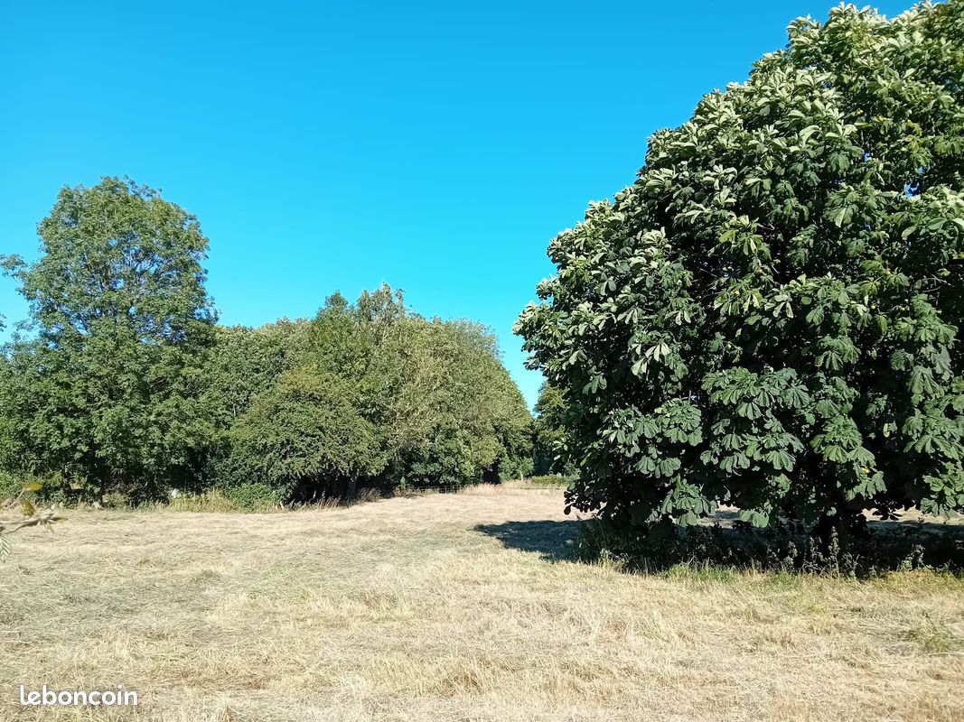 Terrain Constructible 1122m2 Domqueur (80) · 43 000 €