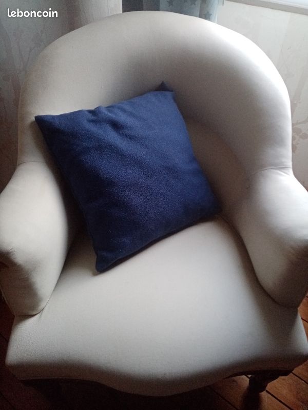 Fauteuil crapaud (image 1)