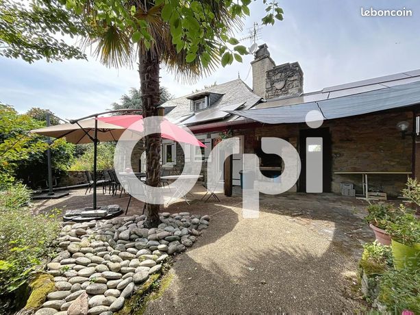 Maison 7 pièces 220 m²