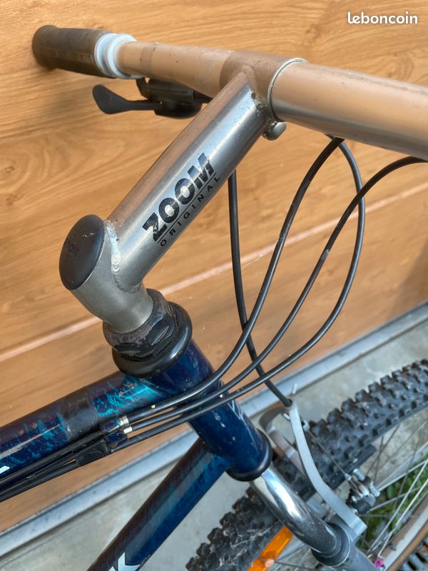 DIAMONDBACK RESPONSE COMP 26 wheel mountain bike