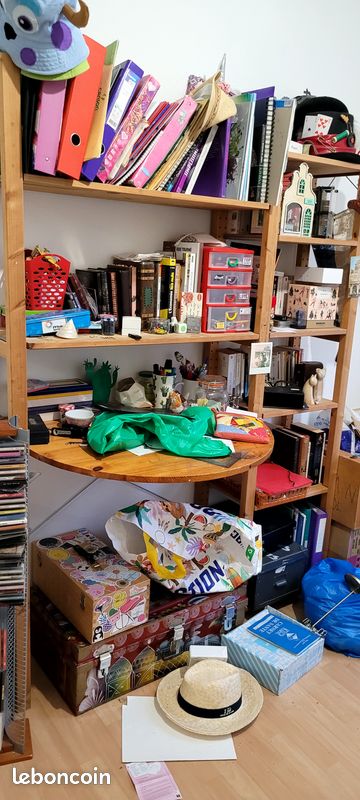 Bureau Ikea (image 1)