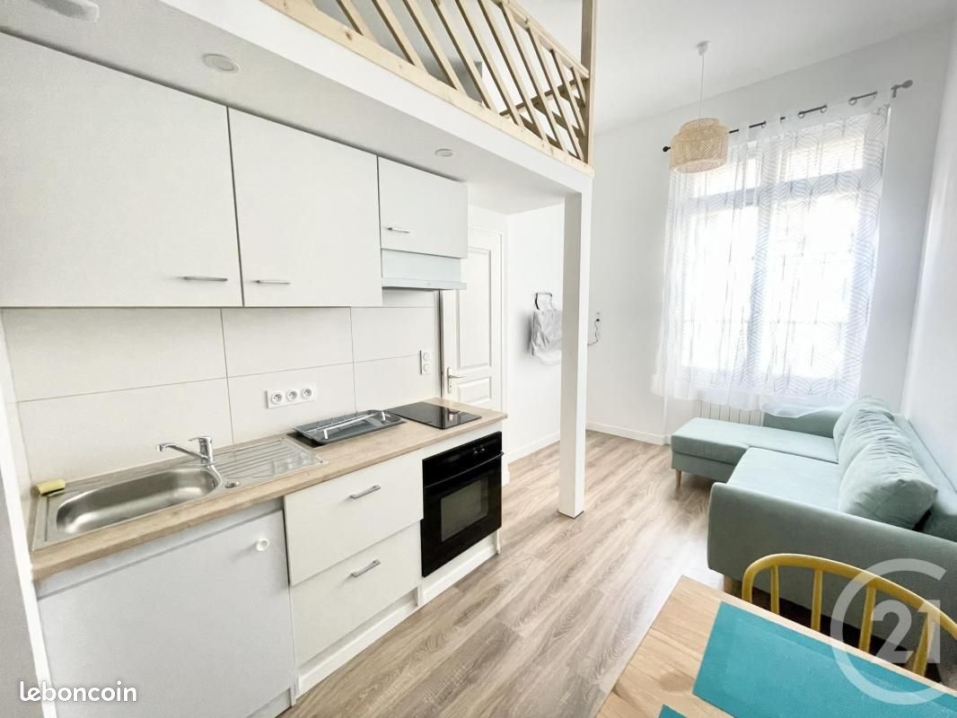 Appartement 1 pièce 23 m² · à Saint-Étienne · 23 m² · 332 €