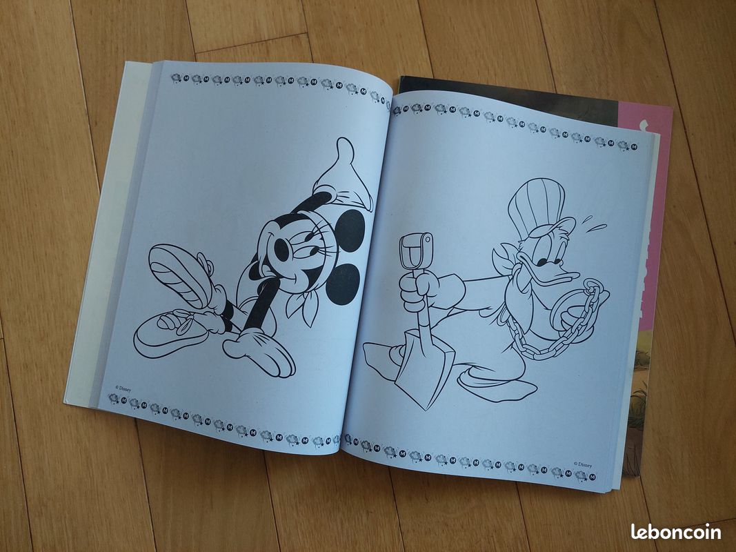 Lot de 2 coloriages Disney (Action) (image 5)
