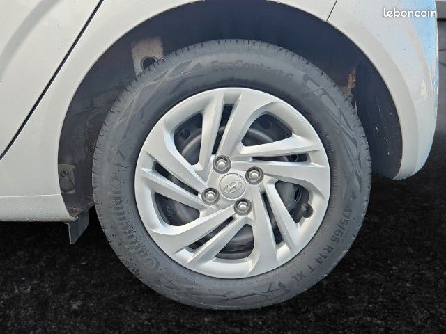 Hyundai i10 1.0 67 ECO Intuitive 5P (image 14)
