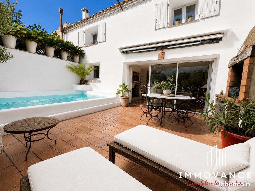 Maison 8 pièces 260 m² · à Poussan · 260 m² · 599 000 €