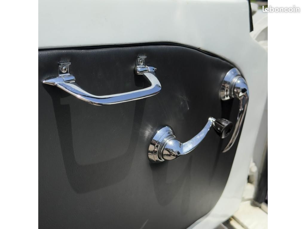 Alfa romeo giulietta spider (image 19)