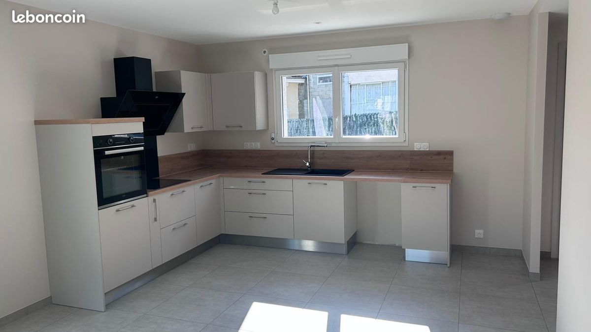 Maison 5 pièces 90 m² · à Valserhône · 90 m² · 1 950 €/mois