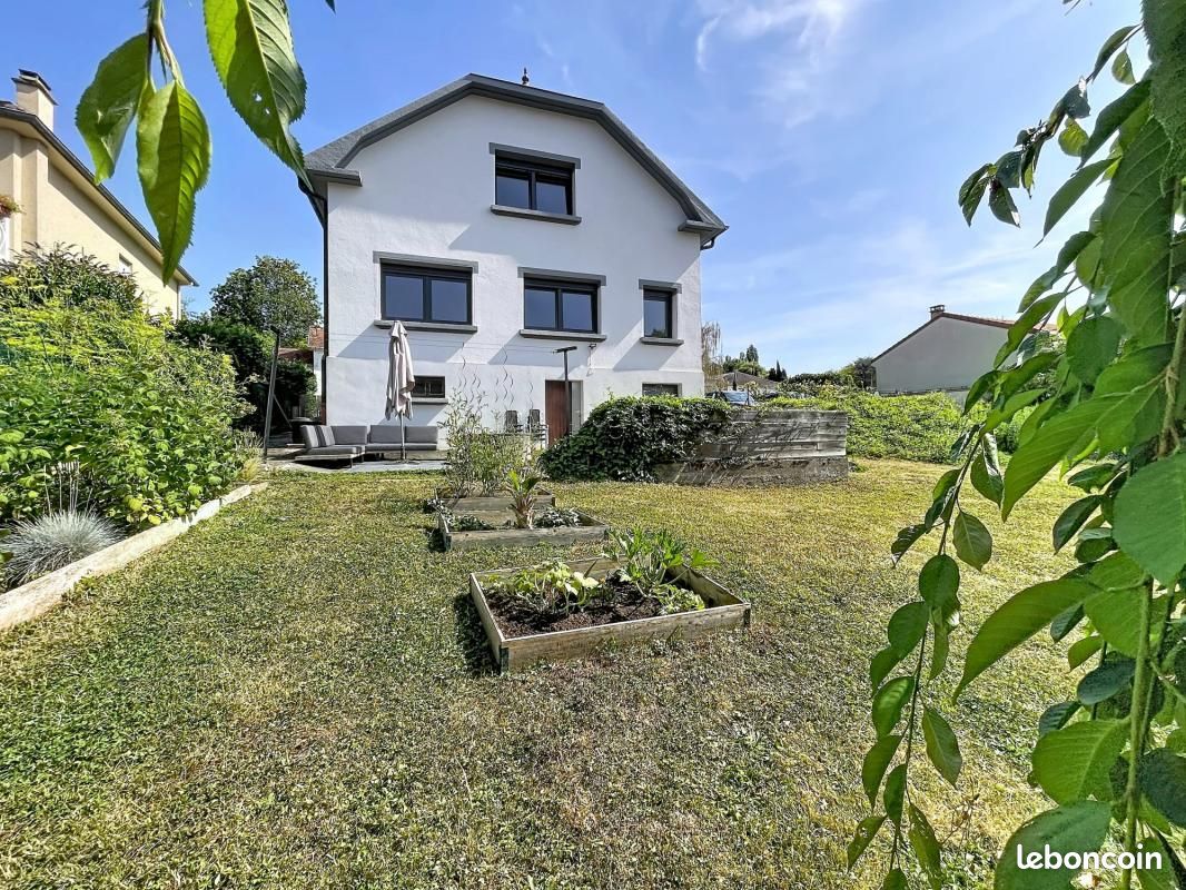 Maison 6 pièces 126 m² · à Saulny · 126 m² · 358 000 €