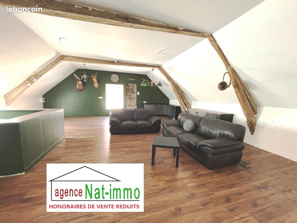 Maison 7 pièces 234 m² · à Courtemaux · 234 m² · 195 000 €