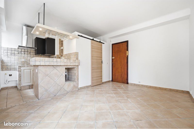 Appartement 1 pièce 19 m² · à Cannes · 19,2 m² · 129 000 €