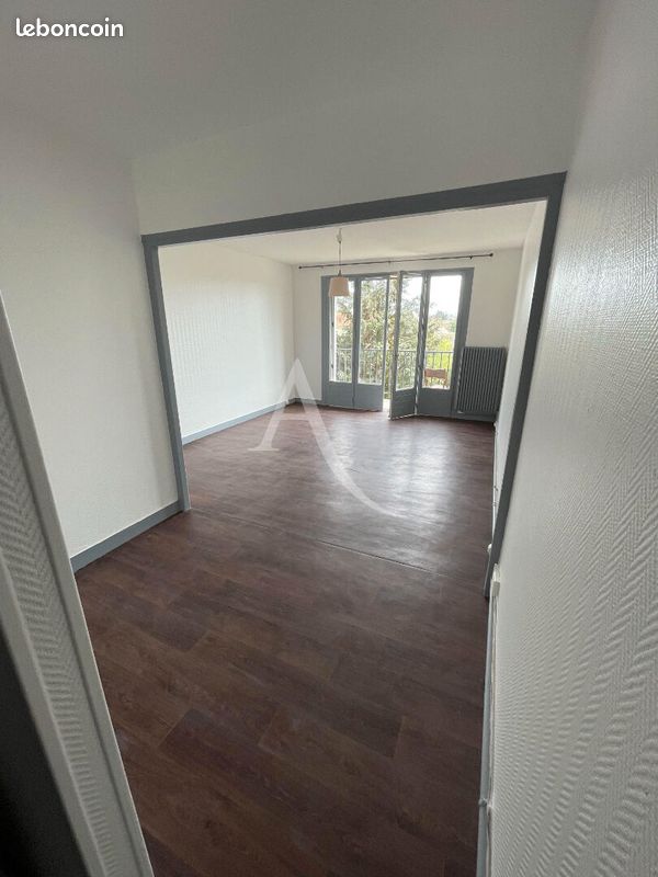 Studio 1 pièce 30 m² (image 3)