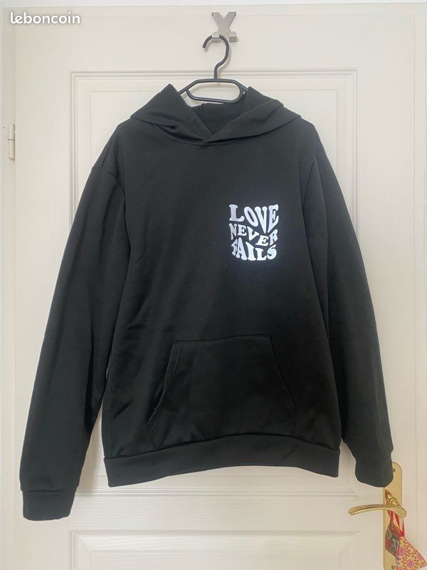 Sweat à capuche Shein Vêtements