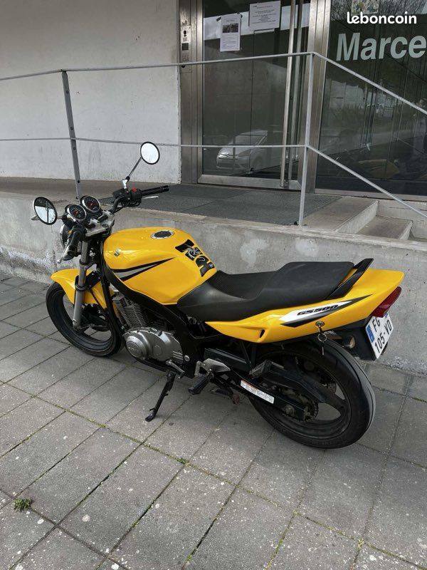 Suzuki GSE 500 E - Idéal permis A2 - 33 160km - Très bon état (image 2)