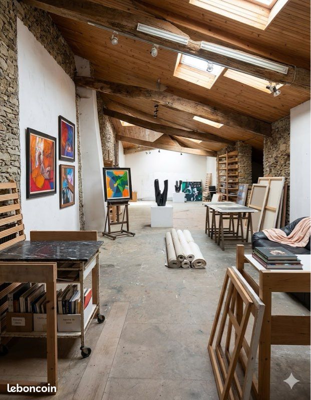 Maison 5 pièces 300 m² · à Terval · 300 m² · 115 000 €