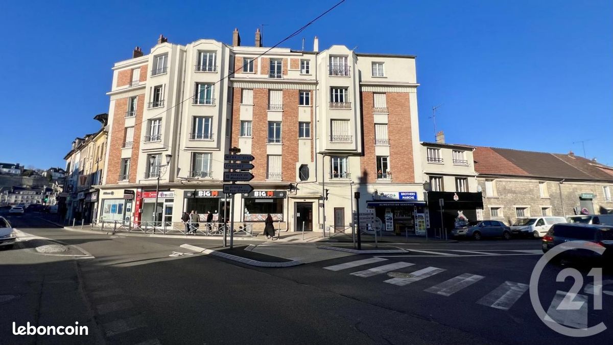 Appartement 2 pièces 31 m² · à Saint-Ouen-l'Aumône · 31 m² · 99 000 €