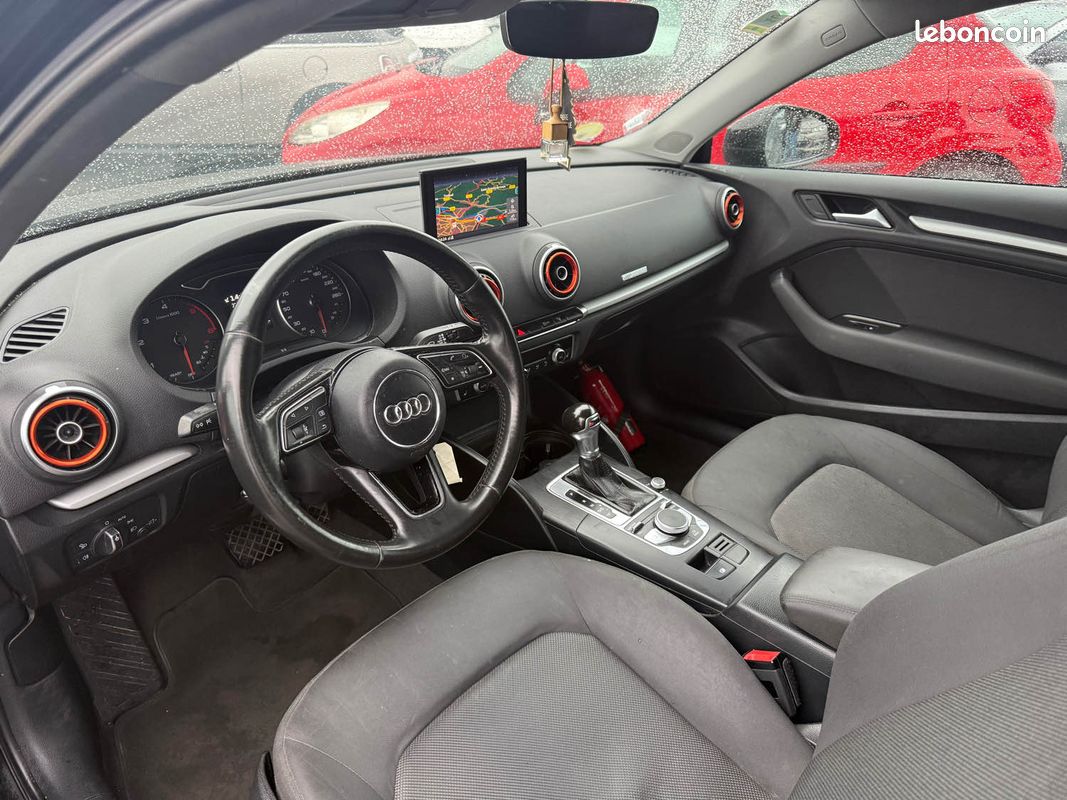 Audi a3 1.6 tdi 110ch design s tronic 7 garantie (image 5)