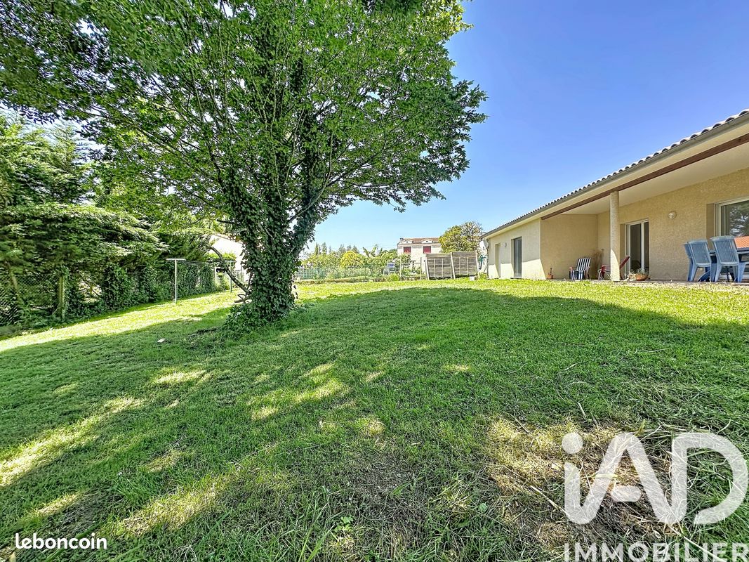 Maison 5 pièces 104 m² · à La Clisse · 104 m² · 260 000 €