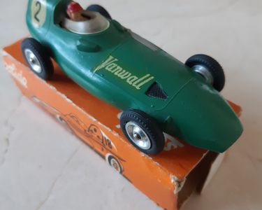Solido - 1:43 - Automobile de course Vanwall F1 Racing Car - Catawiki