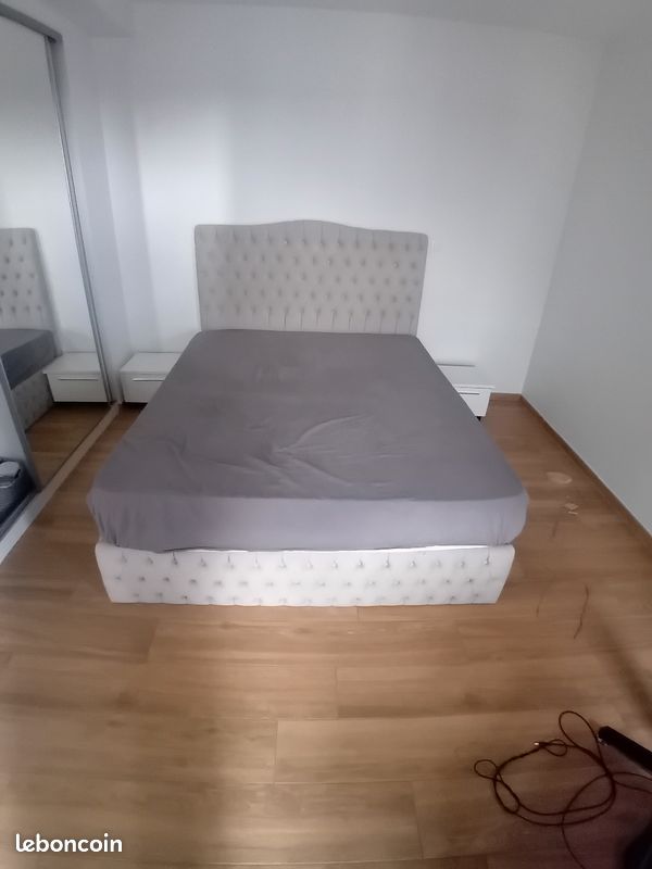 Lit (image 19)