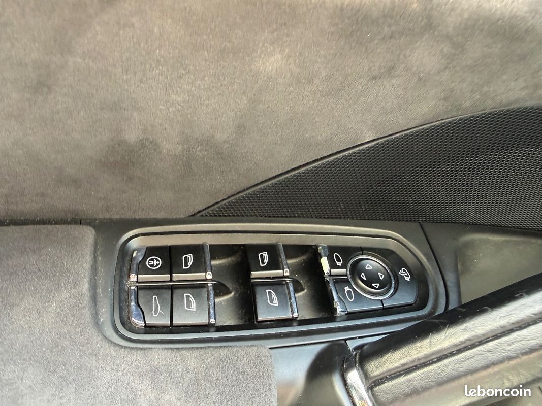 PORSCHE CAYENNE 4.8 V8 GTS Tiptronic S A (image 13)