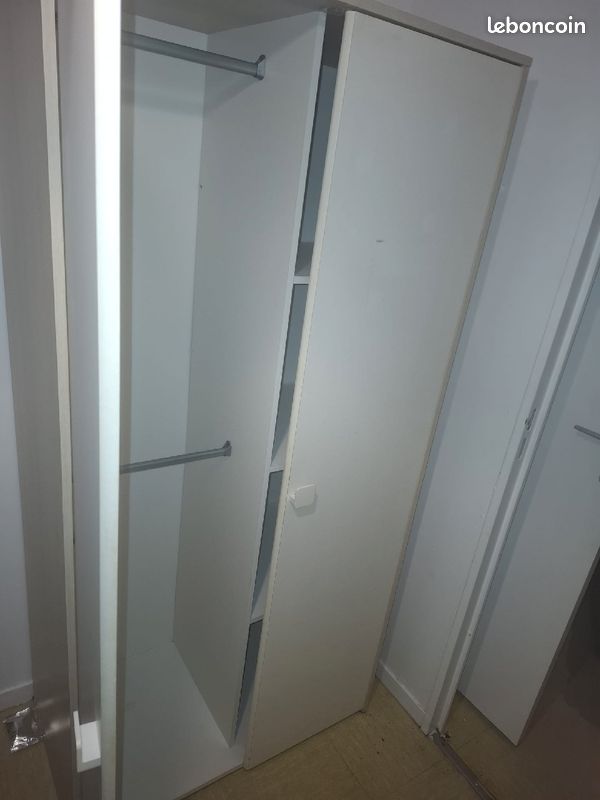 Armoire blanche (image 2)