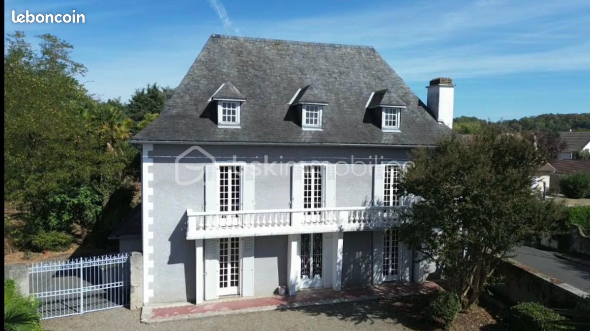Maison 7 pièces 207 m² · à Lons · 207 m² · 595 000 €