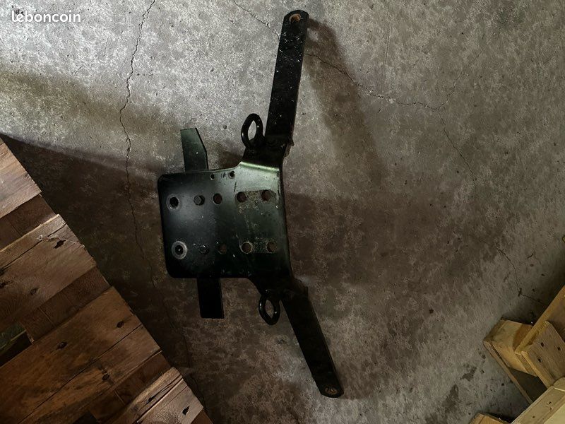 OEM attelage Land Rover defender 90 TD5 (image 1)