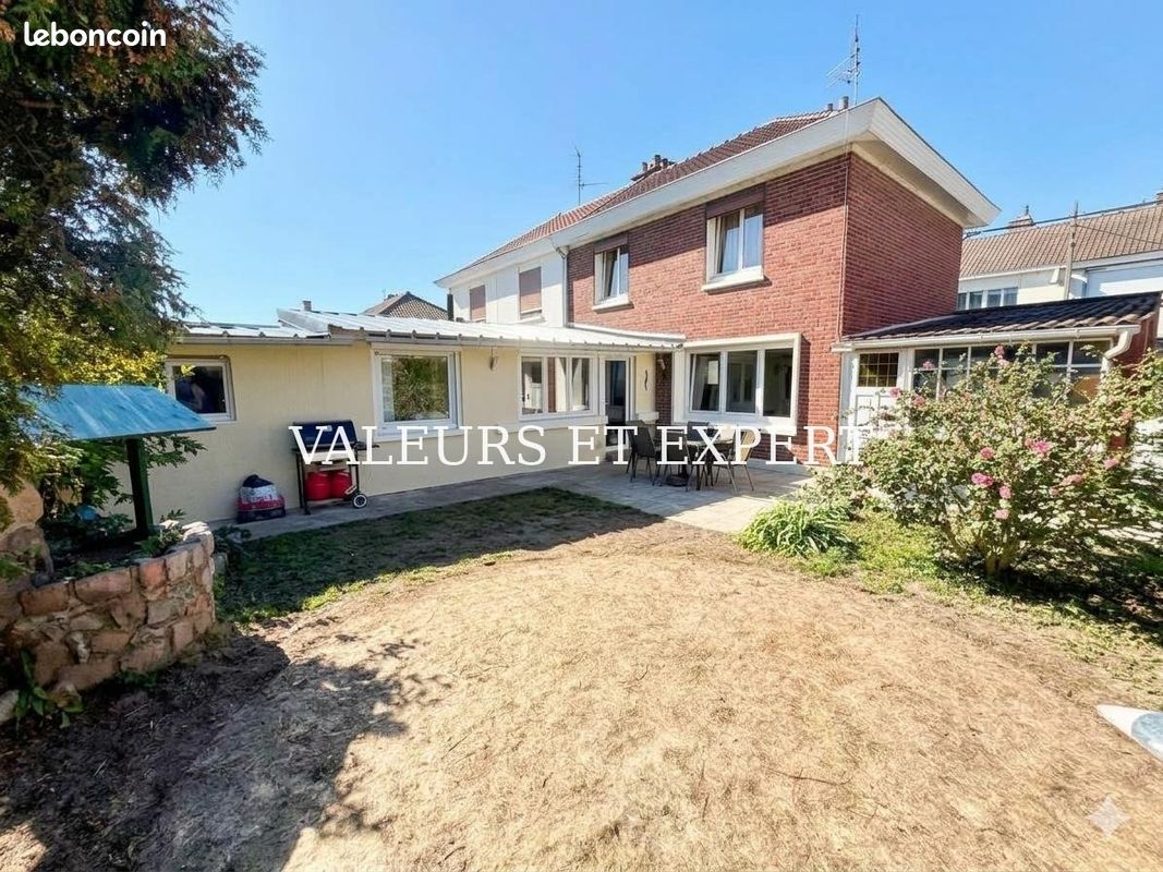 Maison 5 pièces 93 m² · à Templemars · 93 m² · 257 000 €