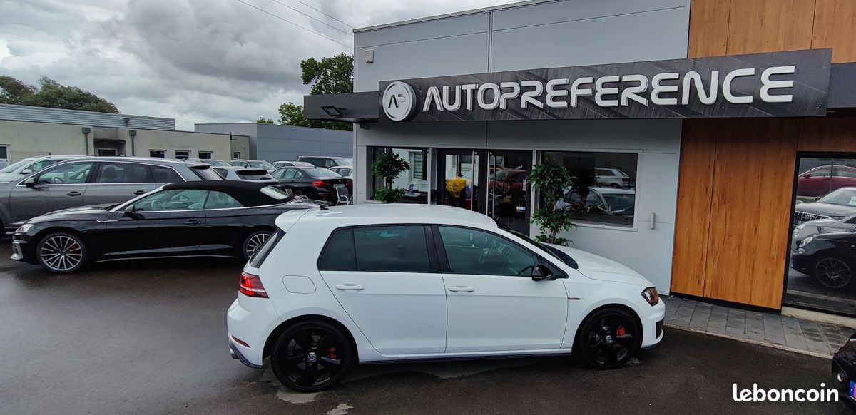 Volkswagen GOLF VII 2.0 TSI 230 CH GTI PERFORMANCE 5P*KEYLESS*FRONT ASSIST*ACC*PARK PILOT*DYNAUDIO (image 8)
