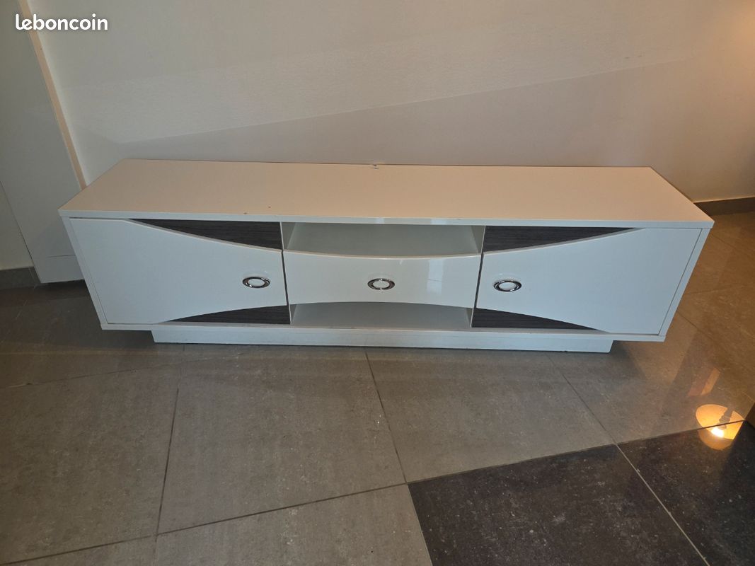 Vend meuble tv (image 12)