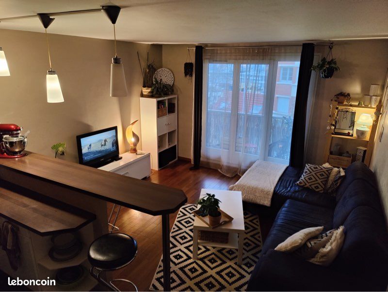 Appartement 2 pièces 41 m² · à Issy-les-Moulineaux · 41 m² · 1 200 €