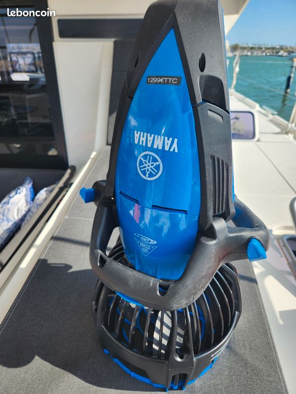 Scooter sous marin yamaha 220li (image 1)