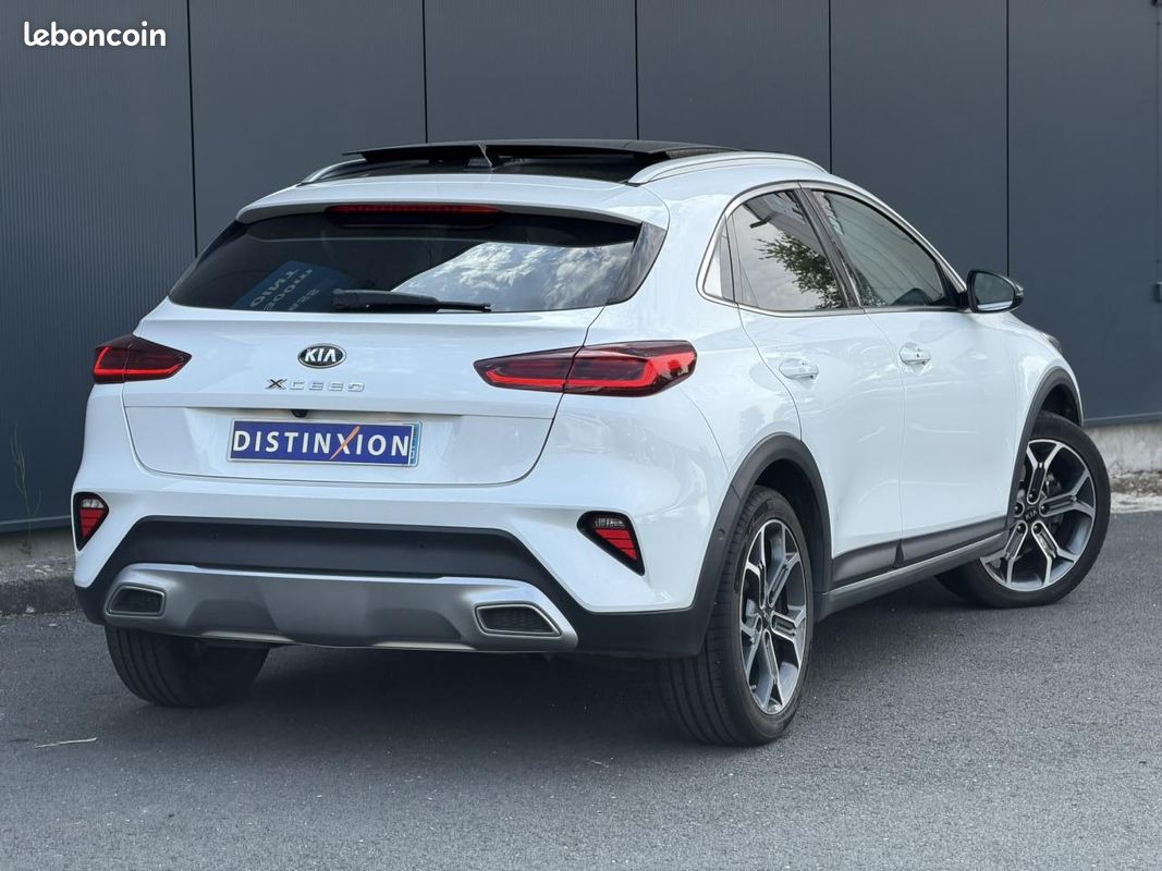 KIA XCEED 1.6 CRDi MHEV 136 DCT Premium (image 20)