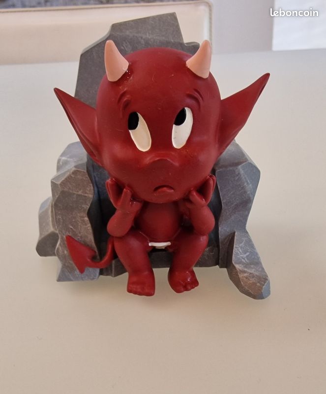 Figurine Disney Démons Et Merveilles – Résine – Occasion – Collection