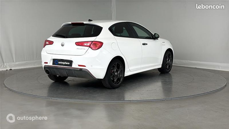 Alfa Romeo Giulietta 1.4 TB MultiAir 150ch Sportiva Stop&Start (image 5)