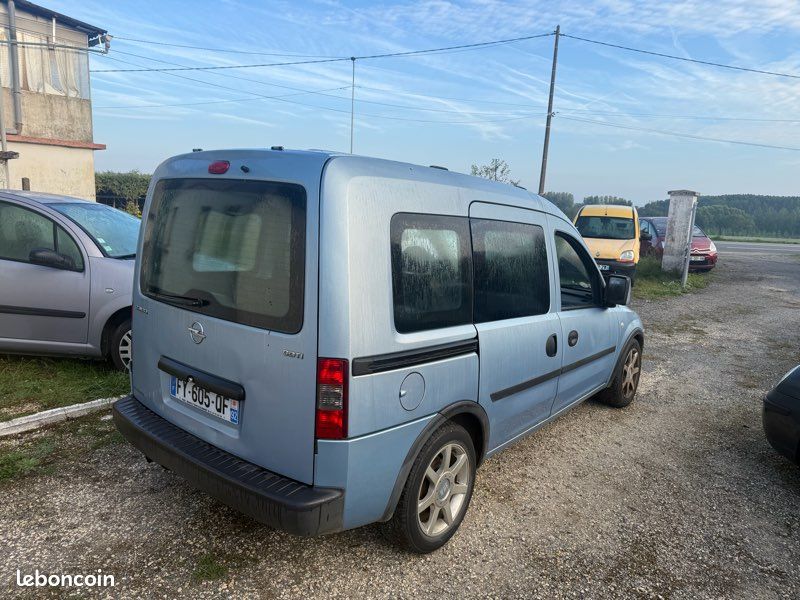 Opel combo 1.3cdti 75cv boîte automatique (image 3)