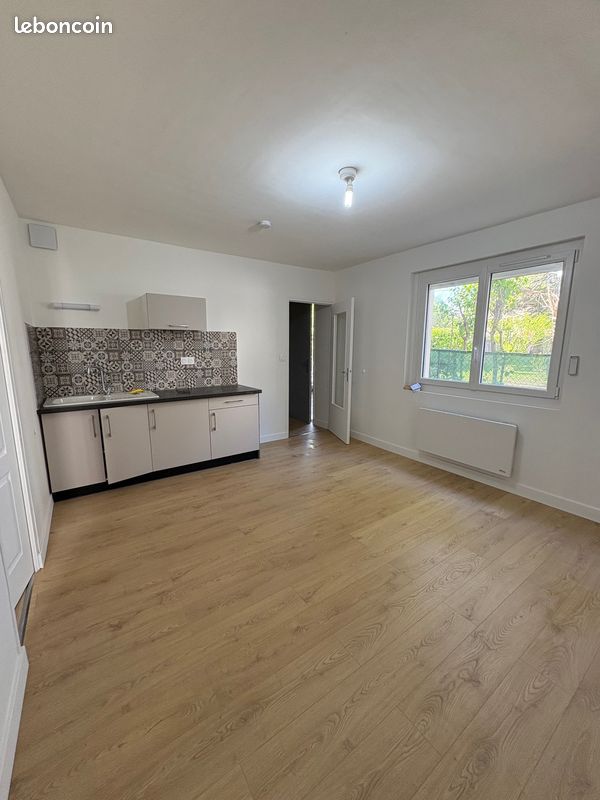 Appartement 2 pièces 36 m² · à Montélimar · 36 m² · 460 €
