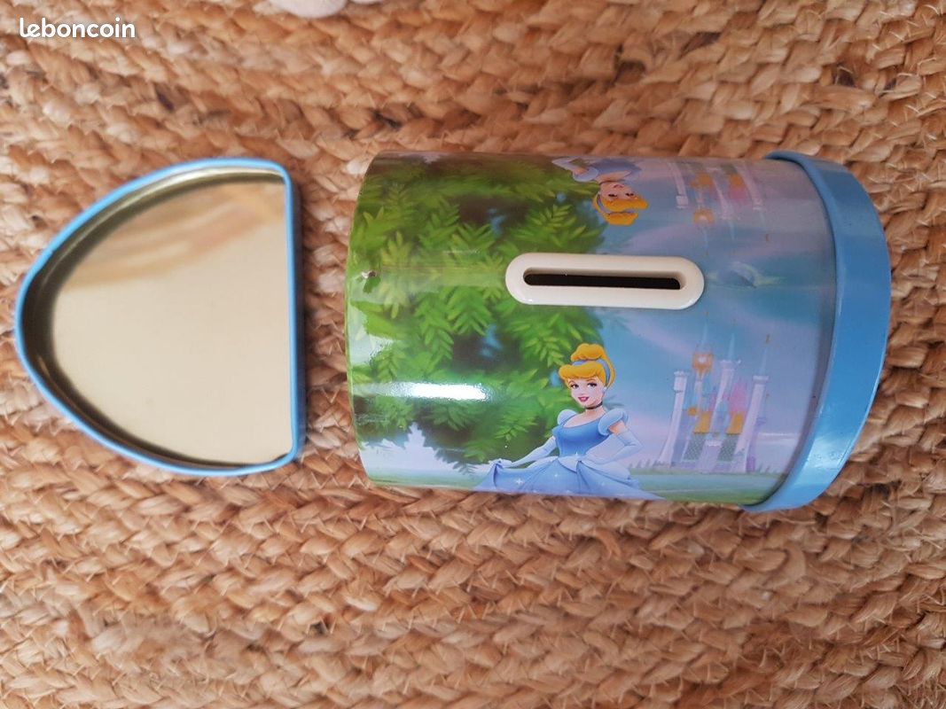 Tirelire Cendrillon de chez Disney (image 5)